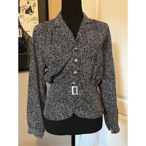 Vintage Liz Claiborne black and white petite blouse